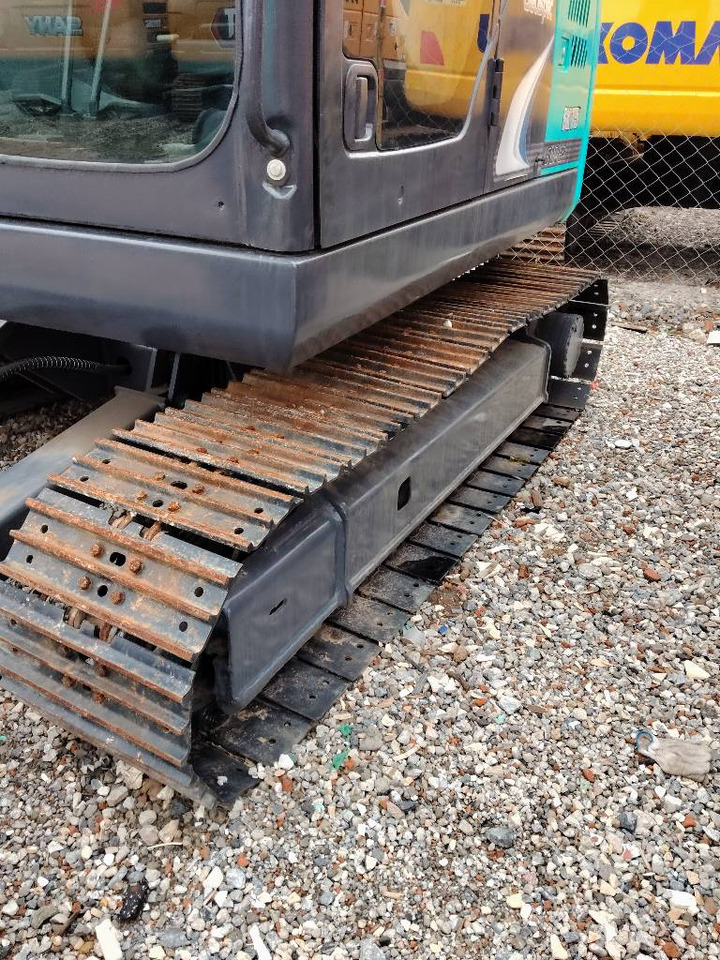Kobelco SK 75 - Kāpurķēžu ekskavators: foto 4 Kobelco SK 75 - Kāpurķēžu ekskavators: foto 4