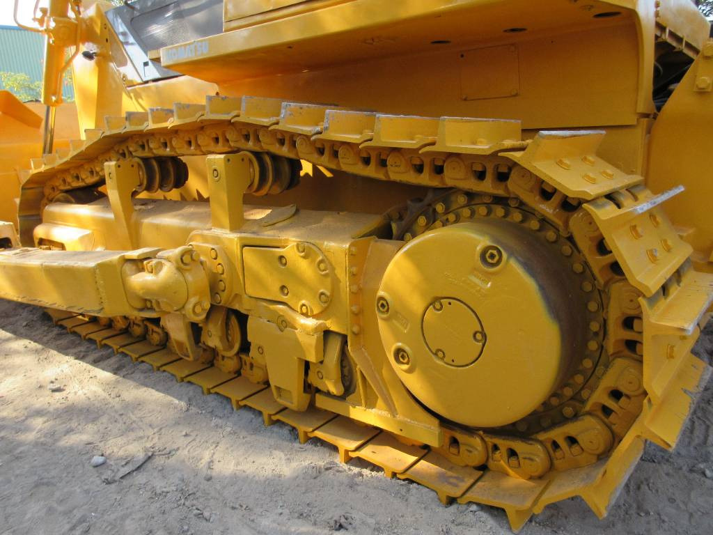 Komatsu D 155A - Buldozers: foto 5 Komatsu D 155A - Buldozers: foto 5