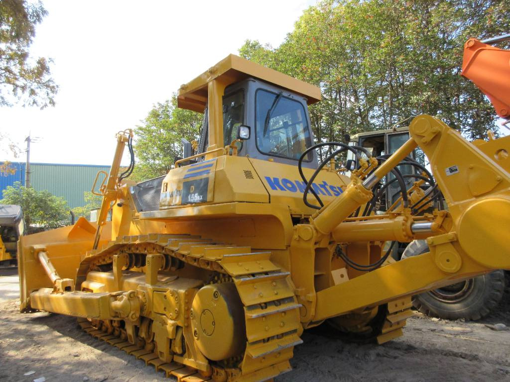Komatsu D 155A - Buldozers: foto 3 Komatsu D 155A - Buldozers: foto 3