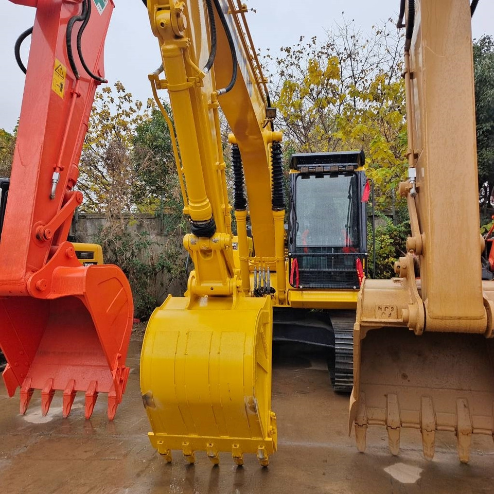 Komatsu PC 130 LC-7 - Kāpurķēžu ekskavators: foto 2 Komatsu PC 130 LC-7 - Kāpurķēžu ekskavators: foto 2