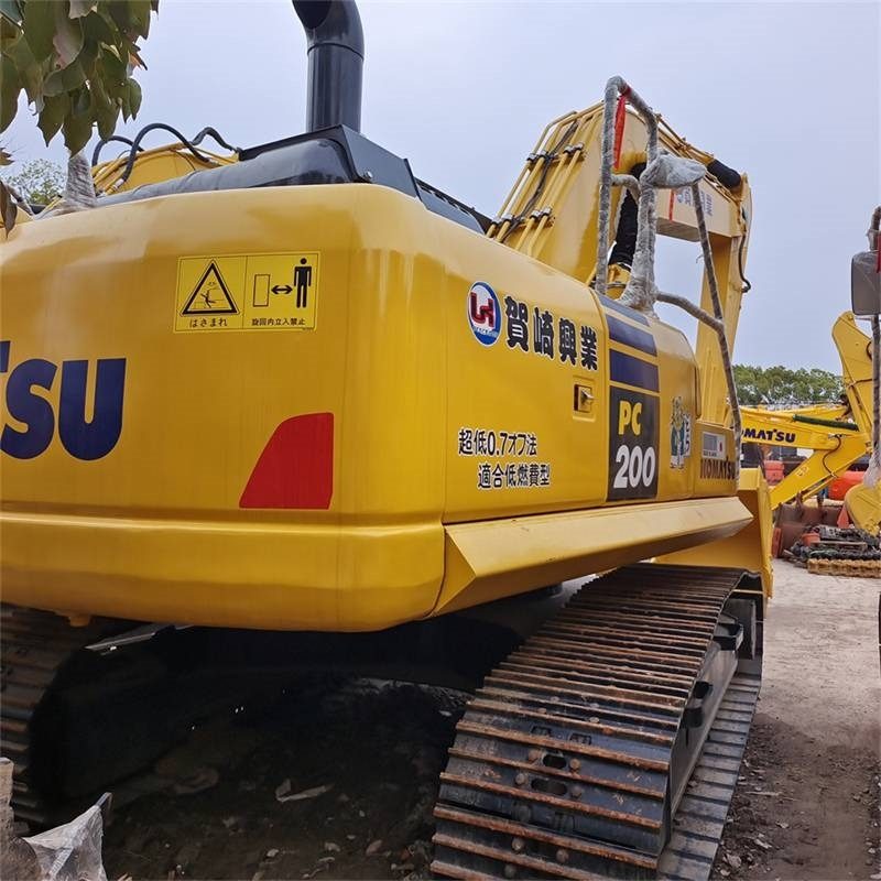 Komatsu PC 200 - Kāpurķēžu ekskavators: foto 2 Komatsu PC 200 - Kāpurķēžu ekskavators: foto 2