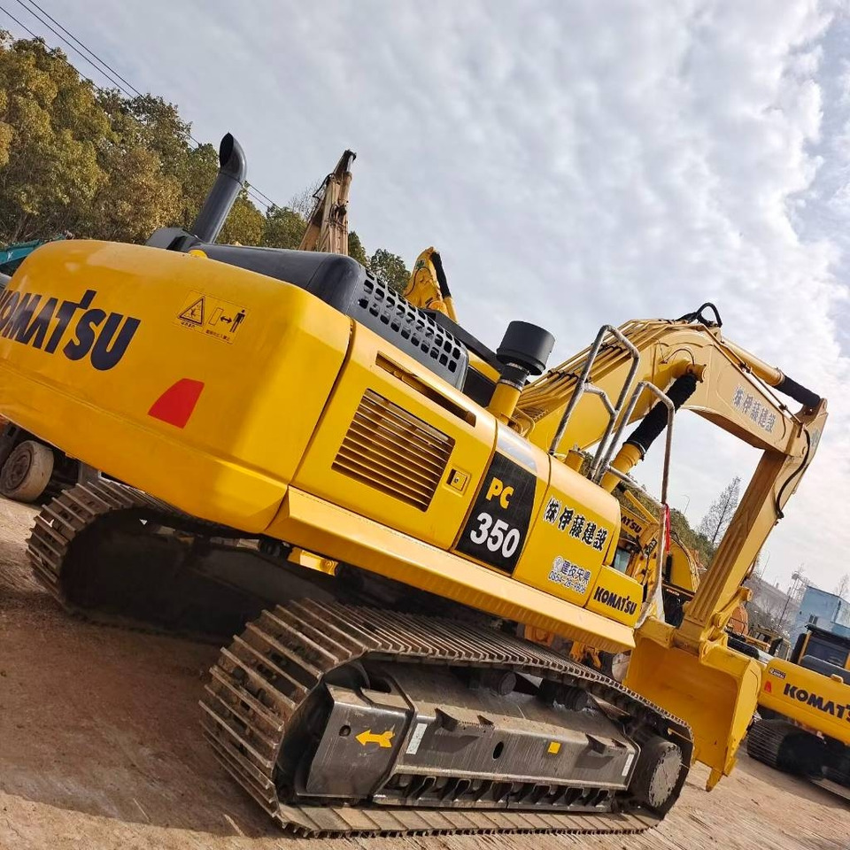 Komatsu PC350 - Kāpurķēžu ekskavators: foto 1 Komatsu PC350 - Kāpurķēžu ekskavators: foto 1