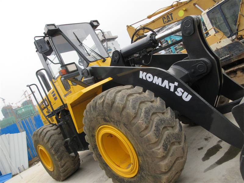 Komatsu WA 380 - Riteņu iekrāvējs: foto 3 Komatsu WA 380 - Riteņu iekrāvējs: foto 3