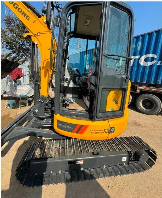 LiuGong 9035 FZTS 100% NEW MACHINE - Kāpurķēžu ekskavators: foto 3 LiuGong 9035 FZTS 100% NEW MACHINE - Kāpurķēžu ekskavators: foto 3