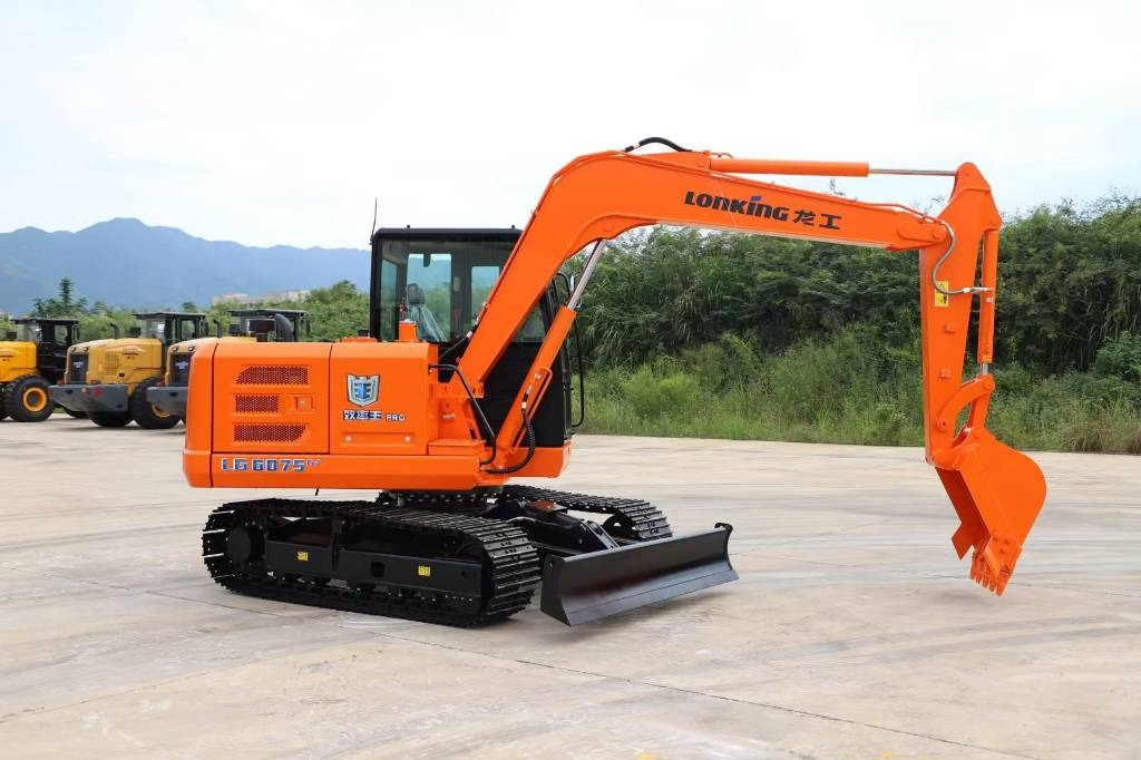 Lonking LG6075G4 100% NEW MACHINE - Kāpurķēžu ekskavators: foto 1 Lonking LG6075G4 100% NEW MACHINE - Kāpurķēžu ekskavators: foto 1