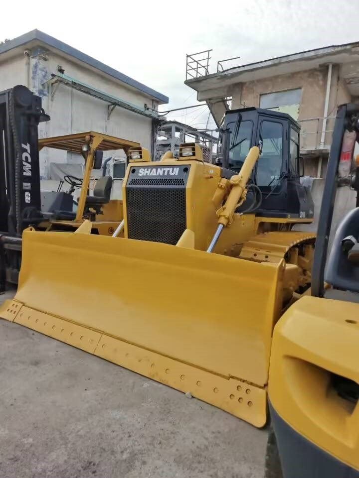 Shantui SD 16 - Buldozers: foto 5 Shantui SD 16 - Buldozers: foto 5