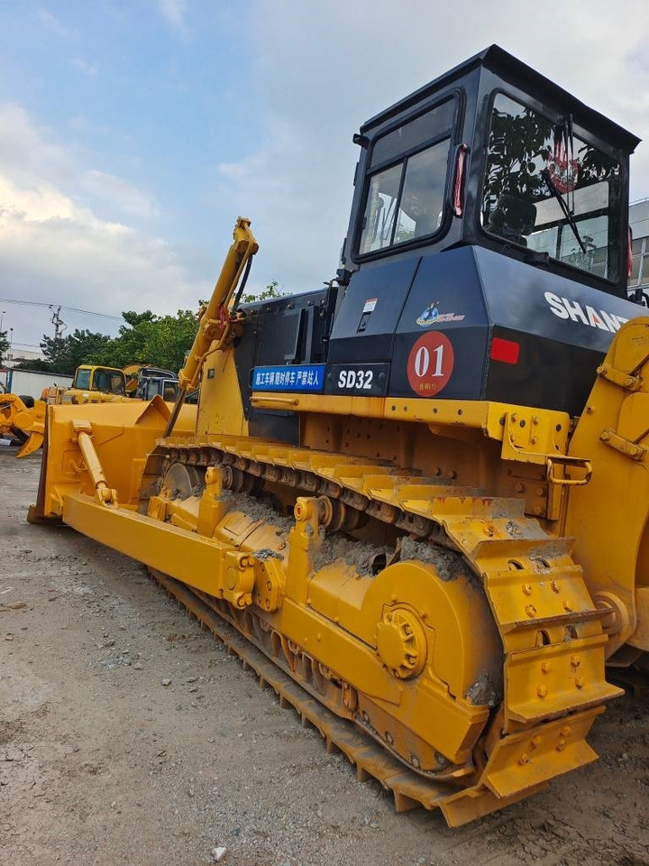 Shantui SD 32 - Buldozers: foto 5 Shantui SD 32 - Buldozers: foto 5