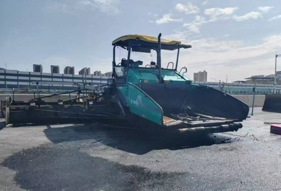 Vögele 2100-3 - Asfalta klājējs: foto 4 Vögele 2100-3 - Asfalta klājējs: foto 4