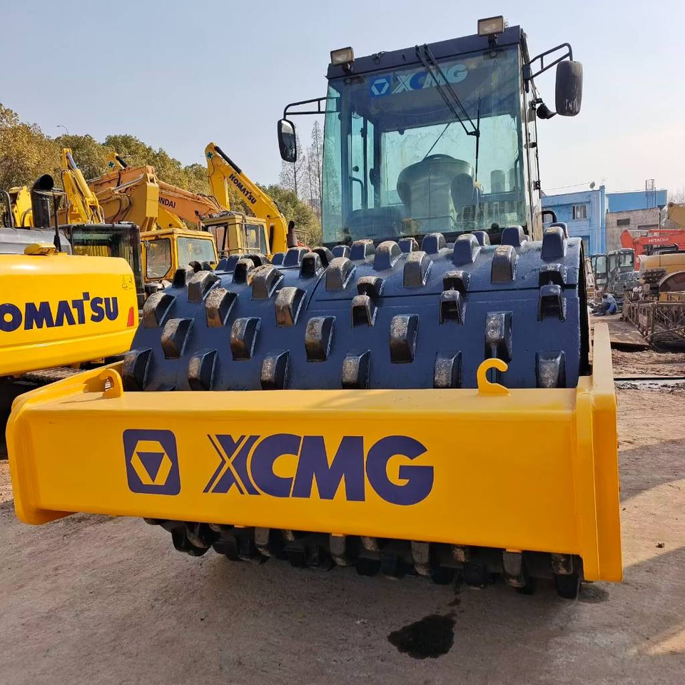 XCMG XS 223 J - Vibrorullis: foto 2 XCMG XS 223 J - Vibrorullis: foto 2