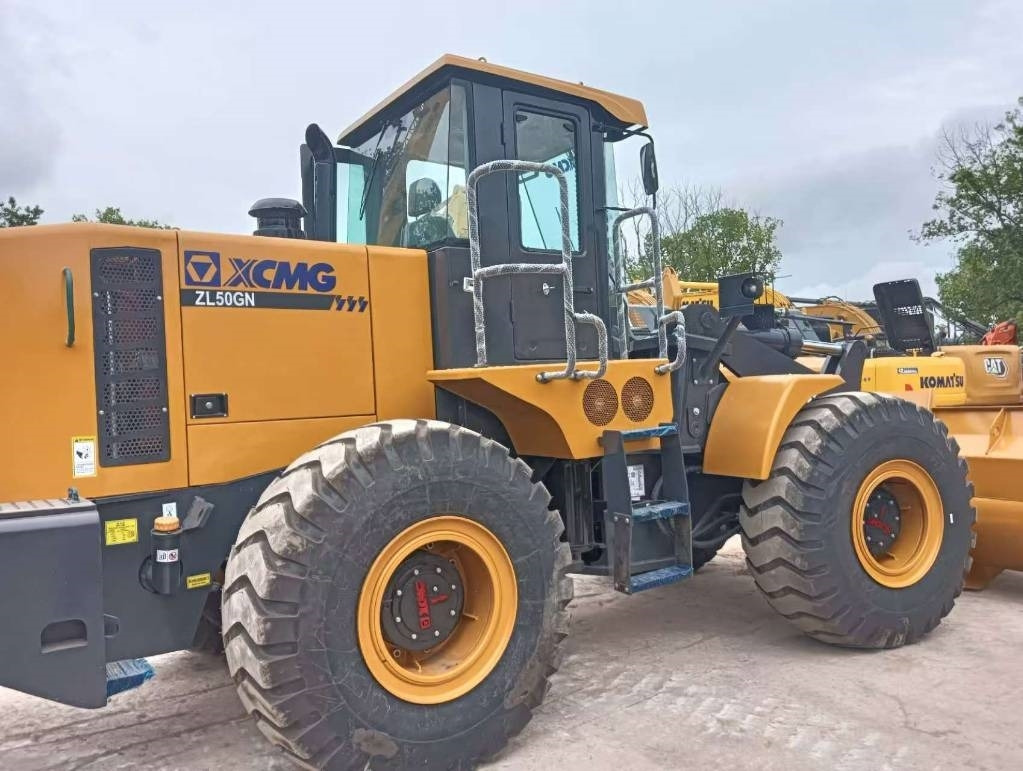 XCMG ZL 50 GN - Riteņu iekrāvējs: foto 4 XCMG ZL 50 GN - Riteņu iekrāvējs: foto 4