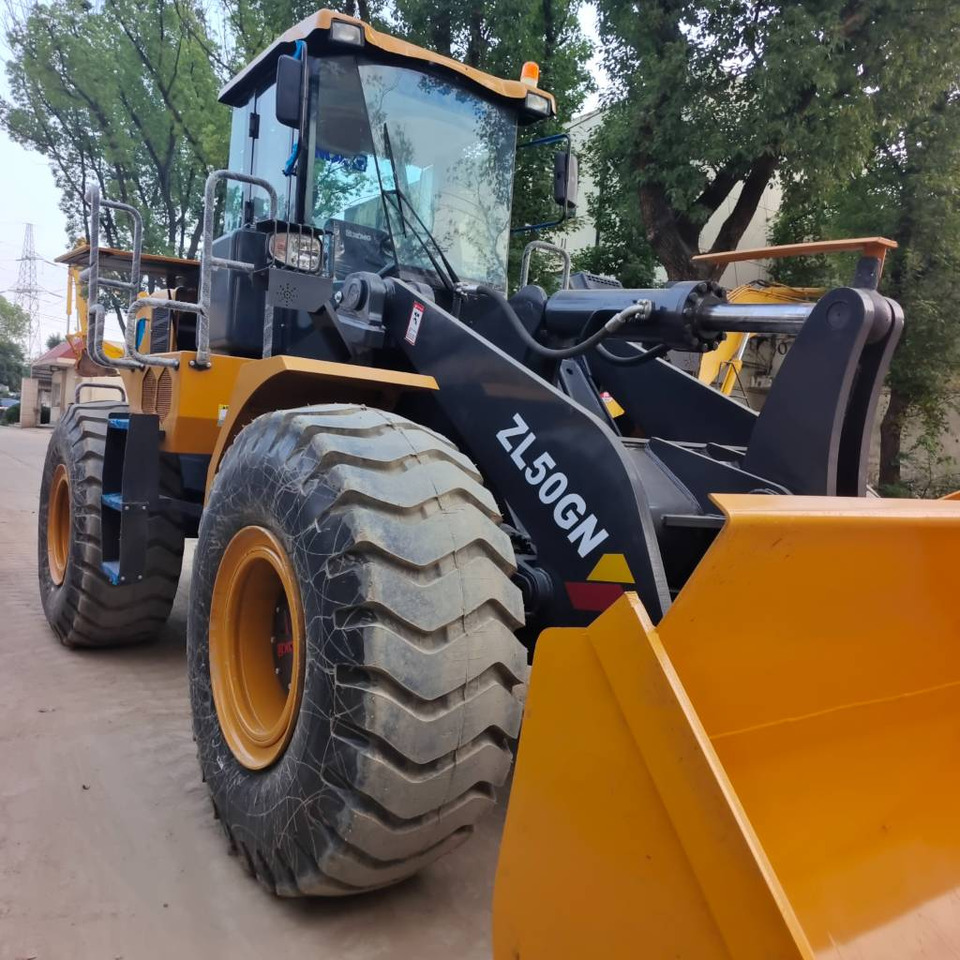 XCMG ZL 50 GN - Riteņu iekrāvējs: foto 3 XCMG ZL 50 GN - Riteņu iekrāvējs: foto 3