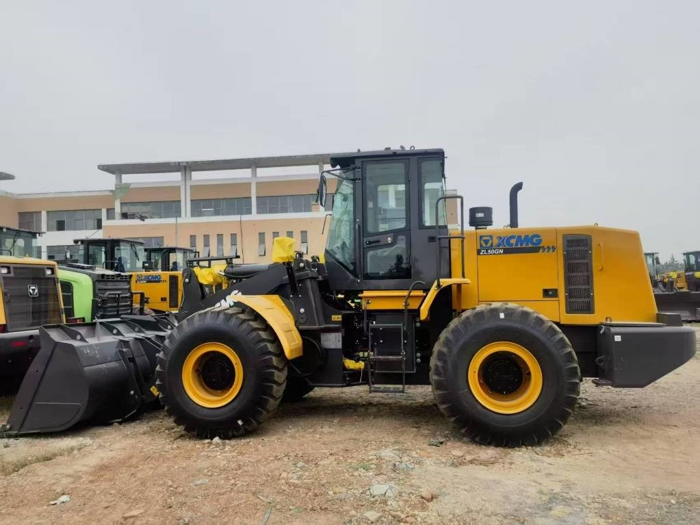 XCMG ZL 50 GN - Riteņu iekrāvējs: foto 4 XCMG ZL 50 GN - Riteņu iekrāvējs: foto 4