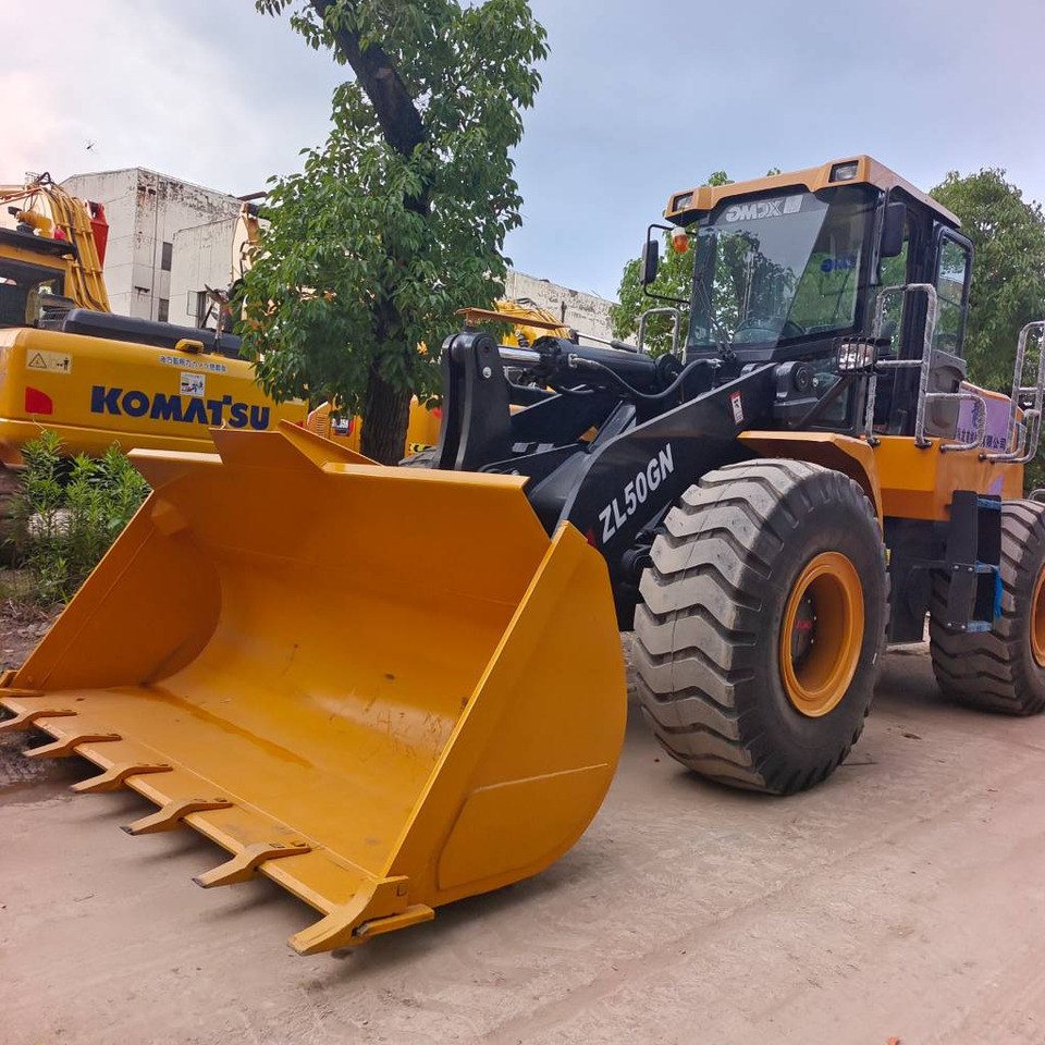 XCMG ZL 50 GN - Riteņu iekrāvējs: foto 1 XCMG ZL 50 GN - Riteņu iekrāvējs: foto 1