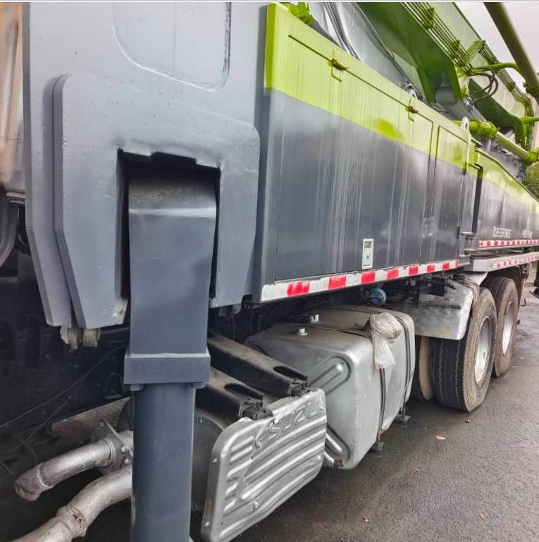 Zoomlion ZLJ5336 THBSE - Betona sūknis: foto 4 Zoomlion ZLJ5336 THBSE - Betona sūknis: foto 4