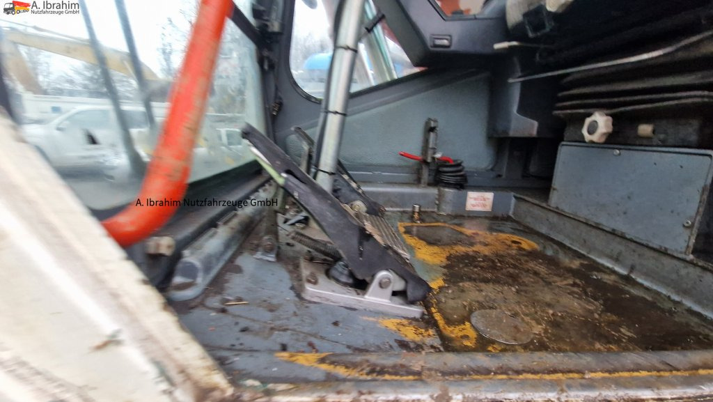 Atlas 1604K Verstellausleger - Riteņu ekskavators: foto 4 Atlas 1604K Verstellausleger - Riteņu ekskavators: foto 4