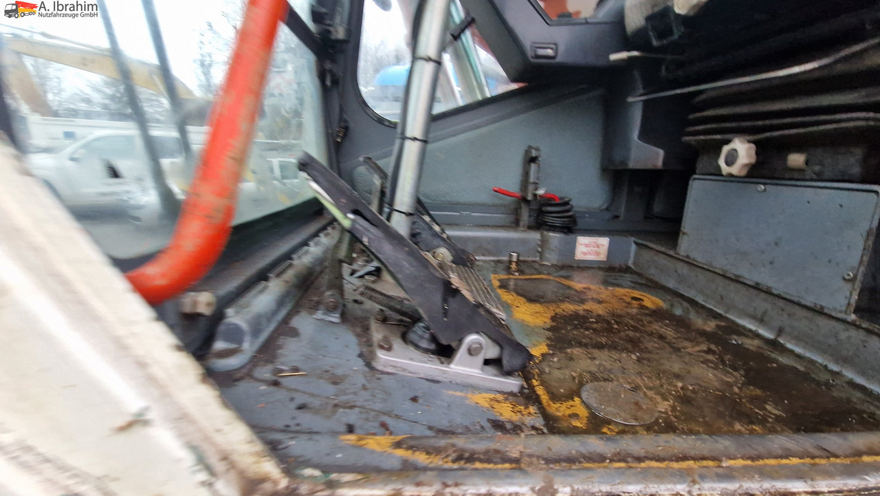 Atlas 1604K Verstellausleger - Riteņu ekskavators: foto 4 Atlas 1604K Verstellausleger - Riteņu ekskavators: foto 4