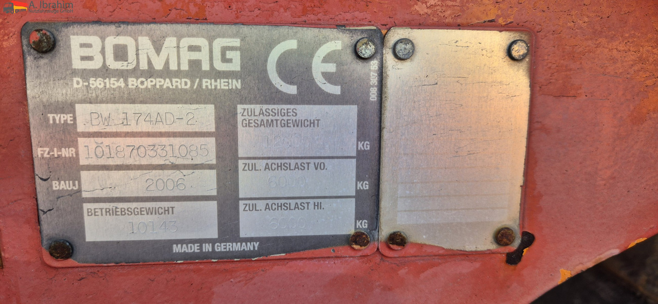 Bomag BW 174 AD2 | 12 t | Splitstreuer | Vibrator | Voll funktionsfähig - Veltnis: foto 2 Bomag BW 174 AD2 | 12 t | Splitstreuer | Vibrator | Voll funktionsfähig - Veltnis: foto 2