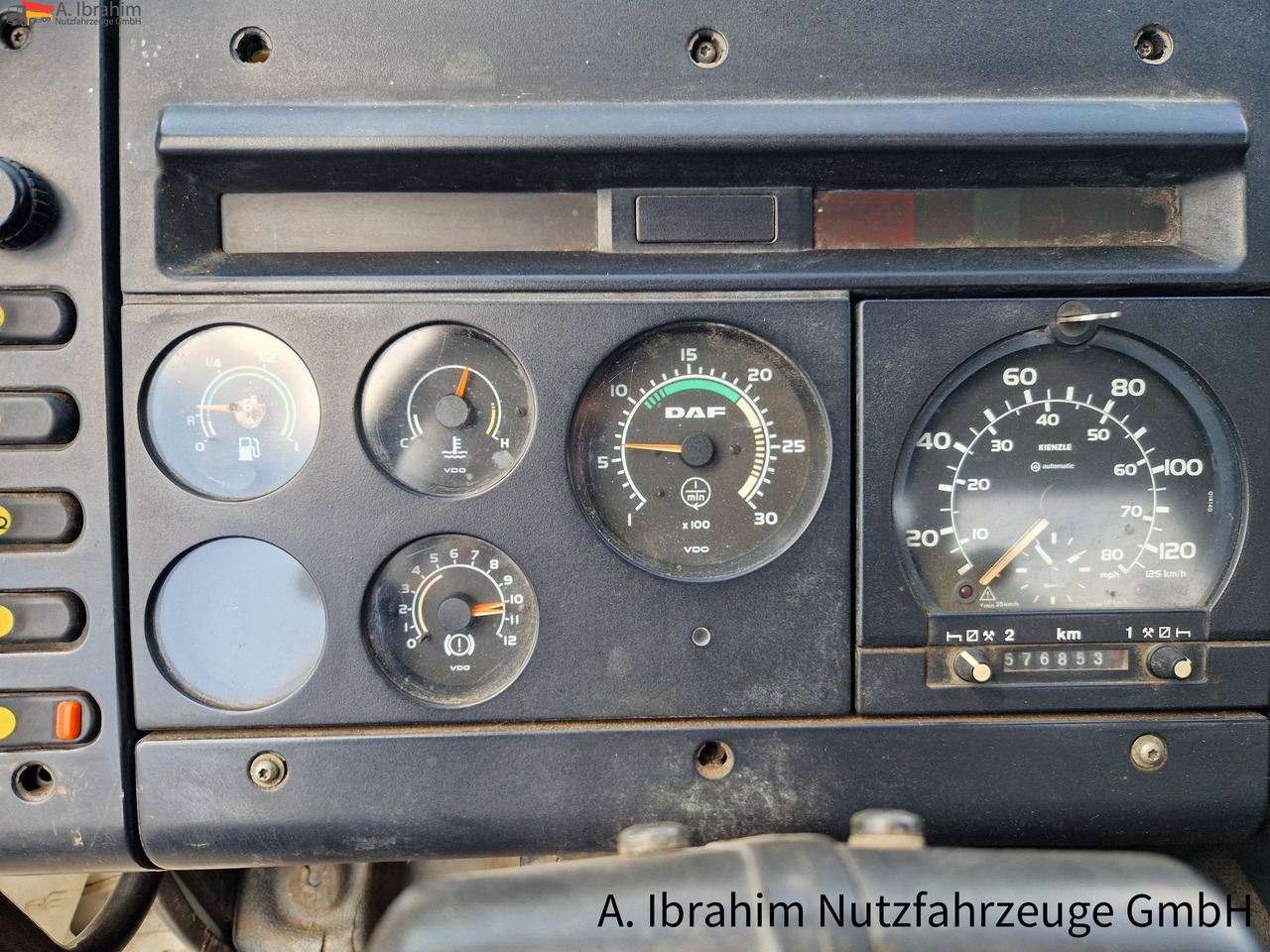 Daf CF 290 Wassertank 13500 L, Tank verzinkt Vorlauf- Lift- Lenkachse - Autocisterna: foto 2 Daf CF 290 Wassertank 13500 L, Tank verzinkt Vorlauf- Lift- Lenkachse - Autocisterna: foto 2