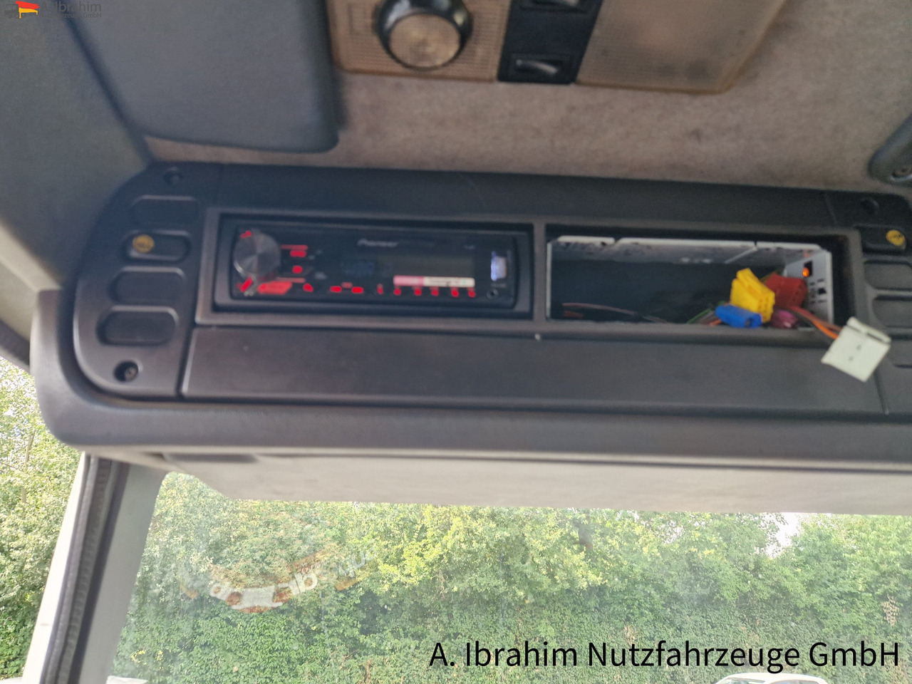 Daf CF 290 Wassertank 13500 L, Tank verzinkt Vorlauf- Lift- Lenkachse - Autocisterna: foto 3 Daf CF 290 Wassertank 13500 L, Tank verzinkt Vorlauf- Lift- Lenkachse - Autocisterna: foto 3