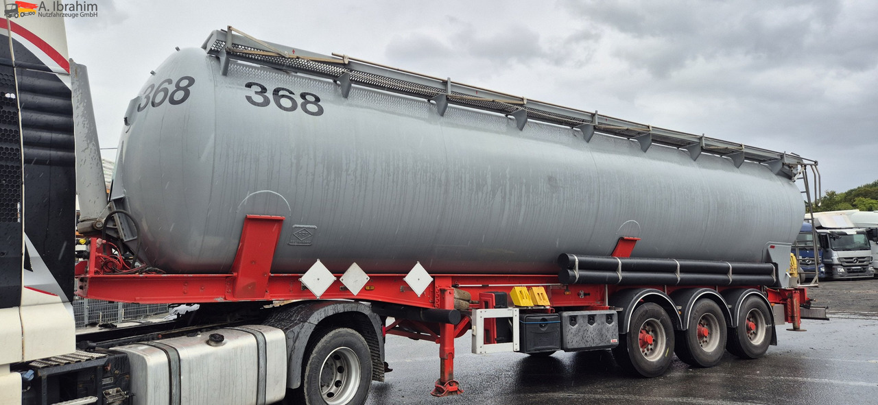 Feldbinder KIP 57.3 Kippsilo | 57 m³ | Scheibenbremse | 1 Kammer | 24V Bordhydraulik - Silosa puspiekabe: foto 1 Feldbinder KIP 57.3 Kippsilo | 57 m³ | Scheibenbremse | 1 Kammer | 24V Bordhydraulik - Silosa puspiekabe: foto 1
