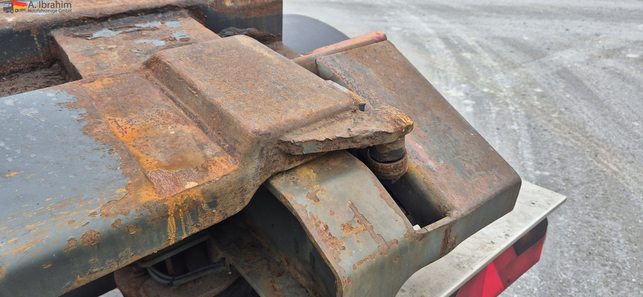 Hueffermann HSA 1870 mit Schlitten Zustand normal - Multilift/ Būvgružu konteinera piekabe: foto 3 Hueffermann HSA 1870 mit Schlitten Zustand normal - Multilift/ Būvgružu konteinera piekabe: foto 3