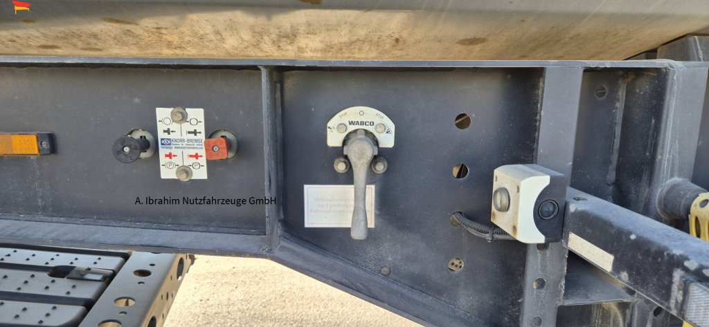 Kempf SKM 35/3 24 cbm, Reifen neuwertig - Puspiekabe pašizgāzējs: foto 4 Kempf SKM 35/3 24 cbm, Reifen neuwertig - Puspiekabe pašizgāzējs: foto 4