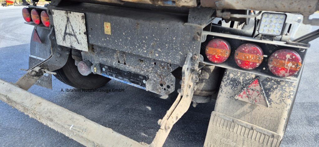 Kempf SKM 35/3 Leichter Schaden am Heck voll fahrbereit. - Puspiekabe pašizgāzējs: foto 5 Kempf SKM 35/3 Leichter Schaden am Heck voll fahrbereit. - Puspiekabe pašizgāzējs: foto 5