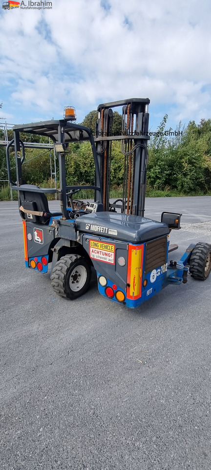 M4-25.3F Moffett Mitnahmestapler - Mobilais autoiekrāvējs: foto 5 M4-25.3F Moffett Mitnahmestapler - Mobilais autoiekrāvējs: foto 5