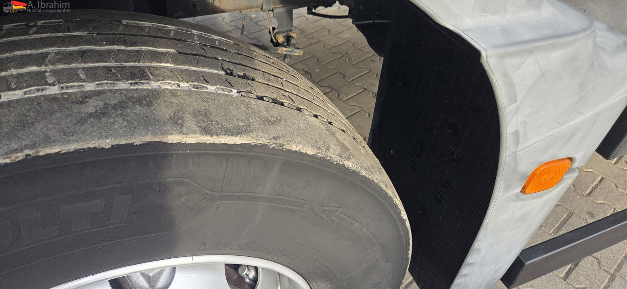 MAN TGM 18.290 Carrier Supra 950 U | LBW | 2 Kammer MT | Schneeketten - Kravas automašīna refrižerators: foto 5 MAN TGM 18.290 Carrier Supra 950 U | LBW | 2 Kammer MT | Schneeketten - Kravas automašīna refrižerators: foto 5