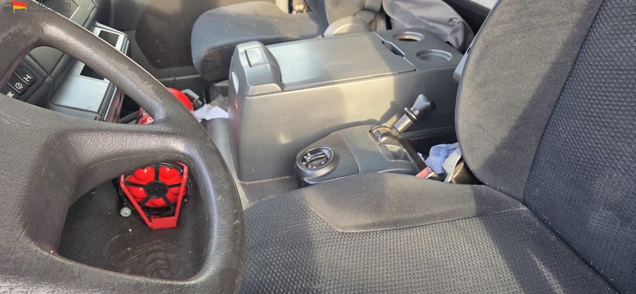 MAN TGM 18.290 Carrier Supra 950 U | LBW | 2 Kammer MT | Schneeketten - Kravas automašīna refrižerators: foto 3 MAN TGM 18.290 Carrier Supra 950 U | LBW | 2 Kammer MT | Schneeketten - Kravas automašīna refrižerators: foto 3