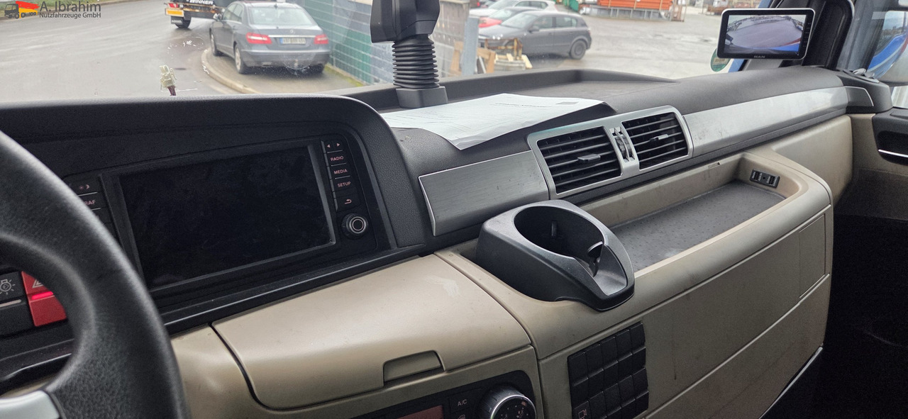 MAN TGX 26.460 BDF | 6x2 | Liftachse Retarder | 2xVorhanden | klima - Konteineru vedējs/ Kravas automašīna ar noņemamā virsbūve: foto 3 MAN TGX 26.460 BDF | 6x2 | Liftachse Retarder | 2xVorhanden | klima - Konteineru vedējs/ Kravas automašīna ar noņemamā virsbūve: foto 3