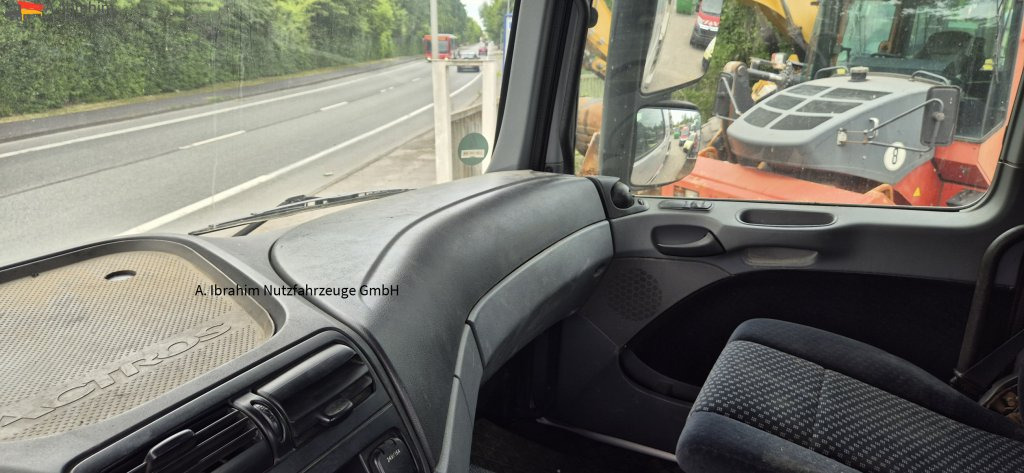 Mercedes-Benz 2544 L Meiller Absetzkipper 6x2, Vorlauf-Lenkachse - Būvgružu konteineru vedējs: foto 2 Mercedes-Benz 2544 L Meiller Absetzkipper 6x2, Vorlauf-Lenkachse - Būvgružu konteineru vedējs: foto 2