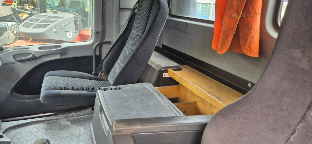 Mercedes-Benz 2544 L Meiller Absetzkipper 6x2, Vorlauf-Lenkachse līzingu Mercedes-Benz 2544 L Meiller Absetzkipper 6x2, Vorlauf-Lenkachse: foto 6