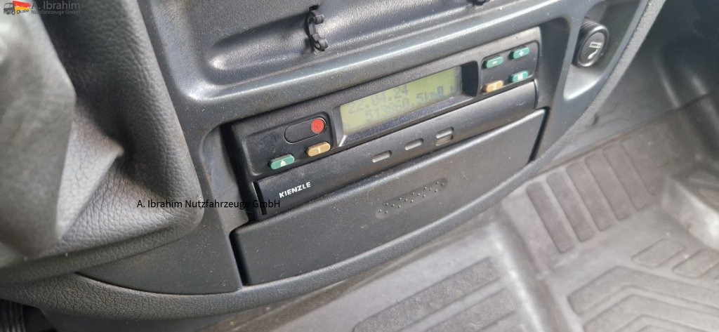 Mercedes-Benz 413 CDI Tiefkühlfächer, autom. Verkaufsklappe Basis ist ok - Komercauto refrižerators: foto 2 Mercedes-Benz 413 CDI Tiefkühlfächer, autom. Verkaufsklappe Basis ist ok - Komercauto refrižerators: foto 2