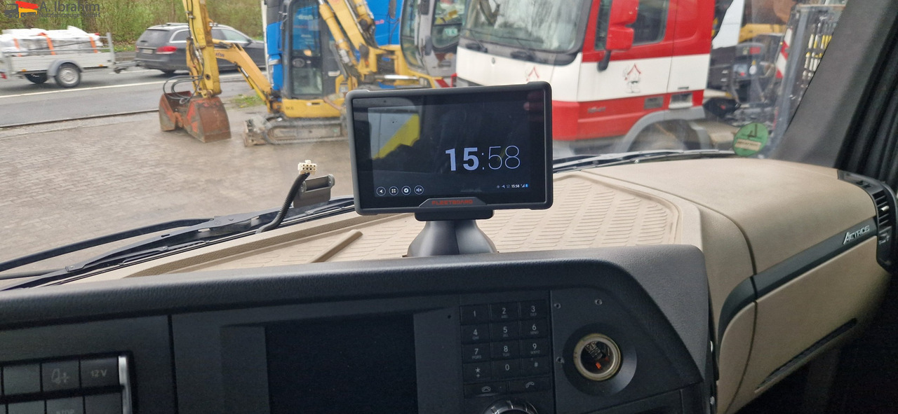 Mercedes-Benz DB 2542 Scheckheft gepflegt bei Mercedes, Euro 5 - Konteineru vedējs/ Kravas automašīna ar noņemamā virsbūve: foto 2 Mercedes-Benz DB 2542 Scheckheft gepflegt bei Mercedes, Euro 5 - Konteineru vedējs/ Kravas automašīna ar noņemamā virsbūve: foto 2