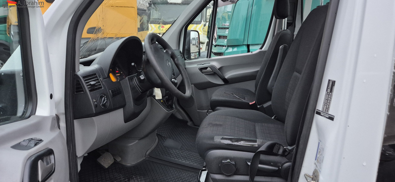 Mercedes-Benz Sprinter DB 319 CDI Automatik, Tempomat, ATM bei 290 tkm - Auto evakuators: foto 2 Mercedes-Benz Sprinter DB 319 CDI Automatik, Tempomat, ATM bei 290 tkm - Auto evakuators: foto 2