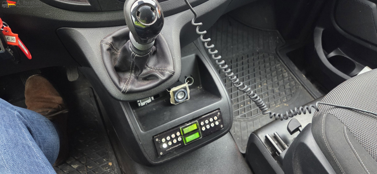 Mercedes-Benz Vito Tourer BF 3-GST Zeichen Anlage 3050 kg zzGw - Tirdzniecības kravas automašīna: foto 3 Mercedes-Benz Vito Tourer BF 3-GST Zeichen Anlage 3050 kg zzGw - Tirdzniecības kravas automašīna: foto 3