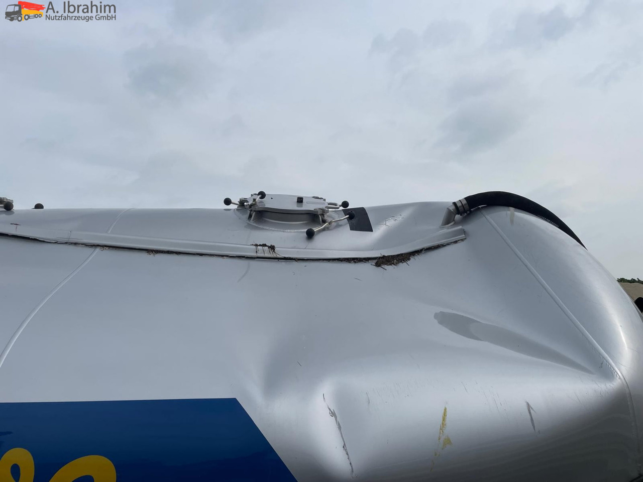 O.M.E.P.S Unfall, voll fahrbereit 35 cbm - Silosa puspiekabe: foto 3 O.M.E.P.S Unfall, voll fahrbereit 35 cbm - Silosa puspiekabe: foto 3