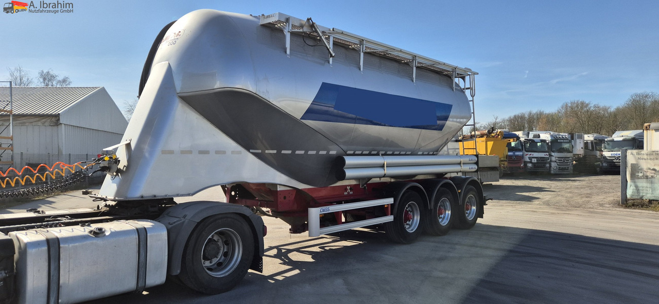 O.M.E.P.S Unfall, voll fahrbereit 35 cbm - Silosa puspiekabe: foto 1 O.M.E.P.S Unfall, voll fahrbereit 35 cbm - Silosa puspiekabe: foto 1