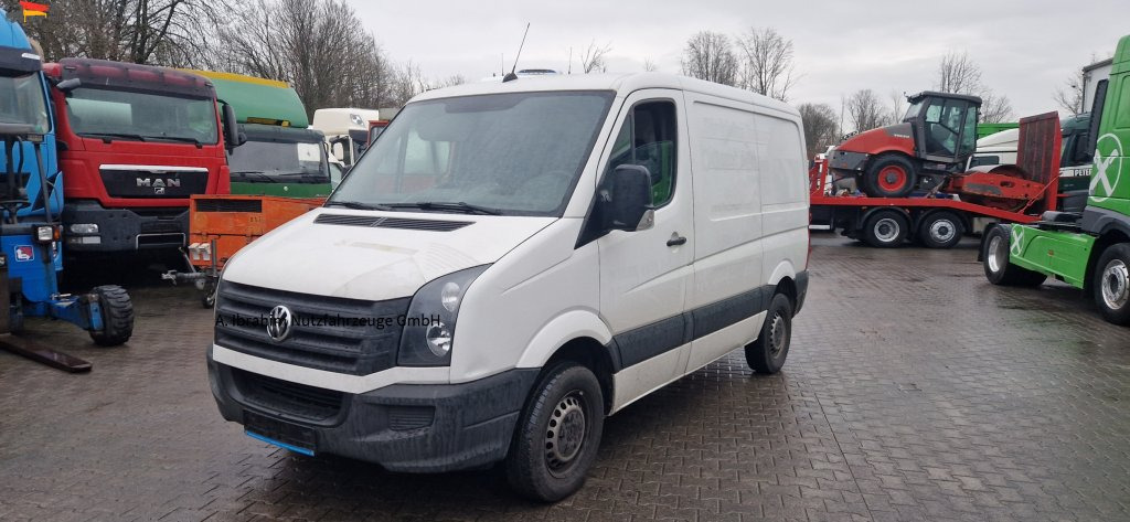 VW Crafter 2.5 Diesel - Kravas mikroautobuss: foto 1 VW Crafter 2.5 Diesel - Kravas mikroautobuss: foto 1