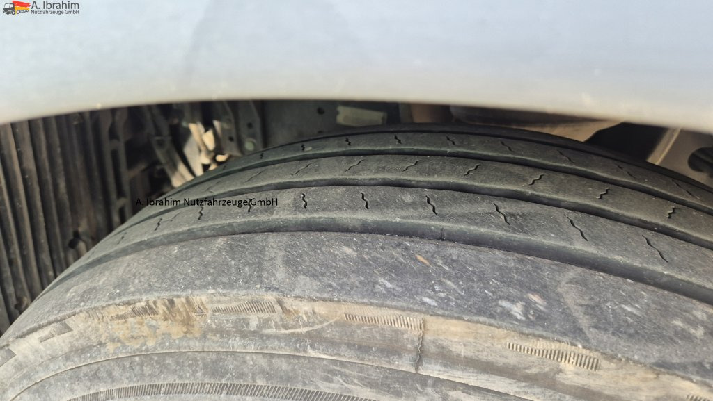 MAN TGX 18.440 Retarder, Klima, Standklima PTU für Kompressor - Vilcējs: foto 5 MAN TGX 18.440 Retarder, Klima, Standklima PTU für Kompressor - Vilcējs: foto 5