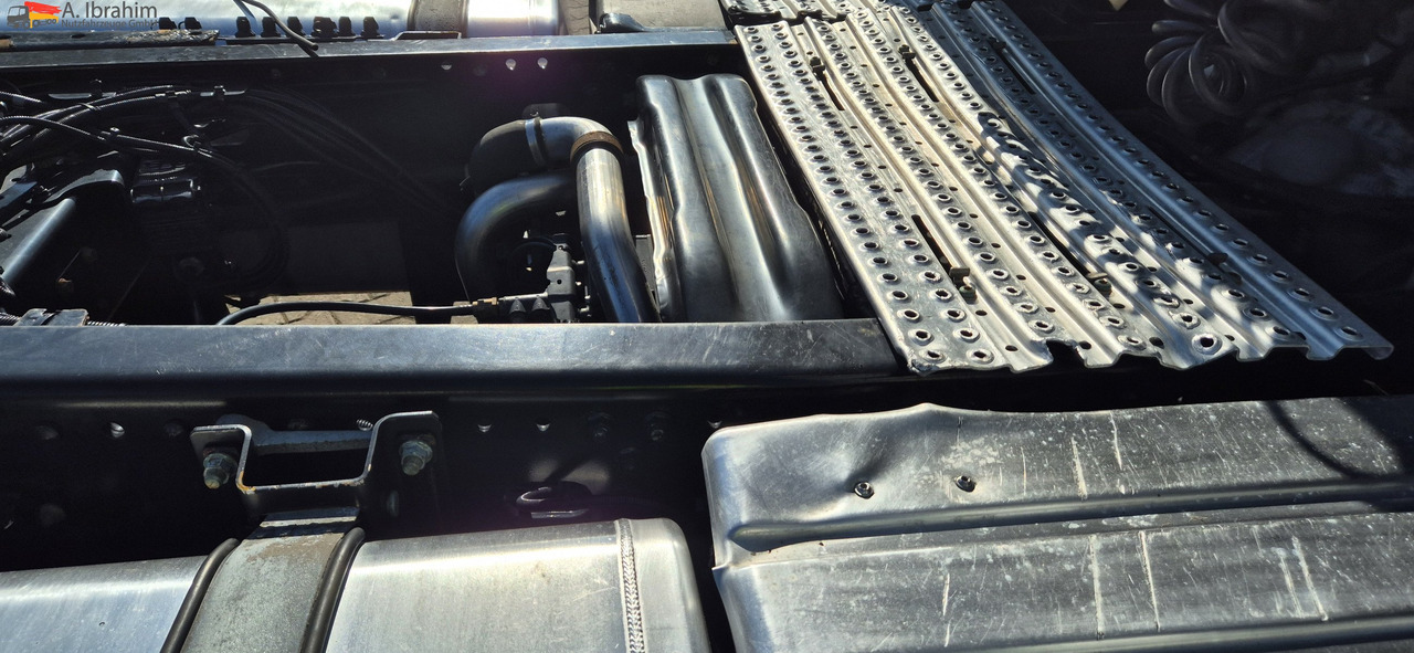 MAN TGX 18.460 Retarder, Klima, 1. Hand 04 2018 - Vilcējs: foto 4 MAN TGX 18.460 Retarder, Klima, 1. Hand 04 2018 - Vilcējs: foto 4