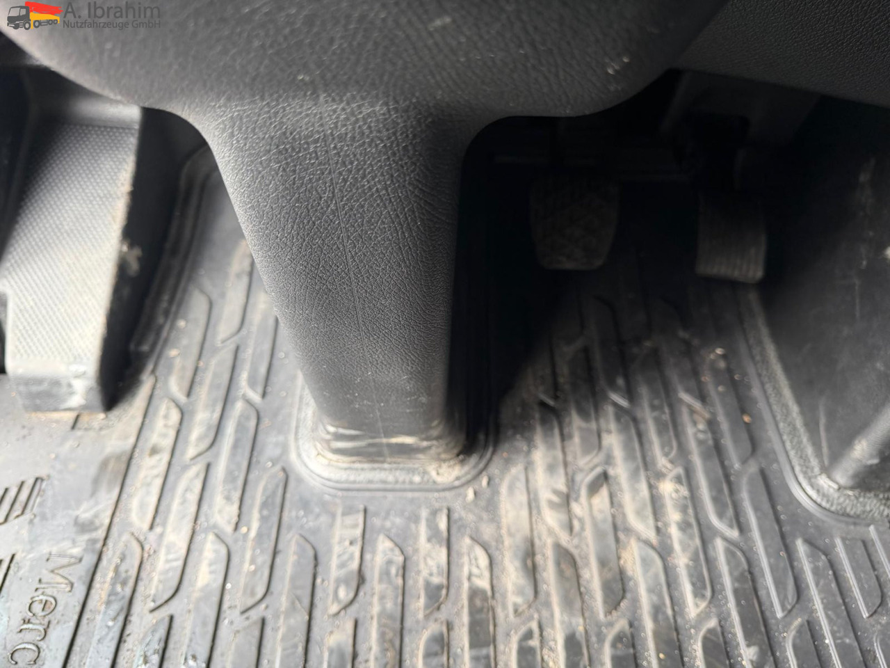 Mercedes-Benz 1842LS Retarder | 4x2 | Klima | Mega - Vilcējs: foto 3 Mercedes-Benz 1842LS Retarder | 4x2 | Klima | Mega - Vilcējs: foto 3