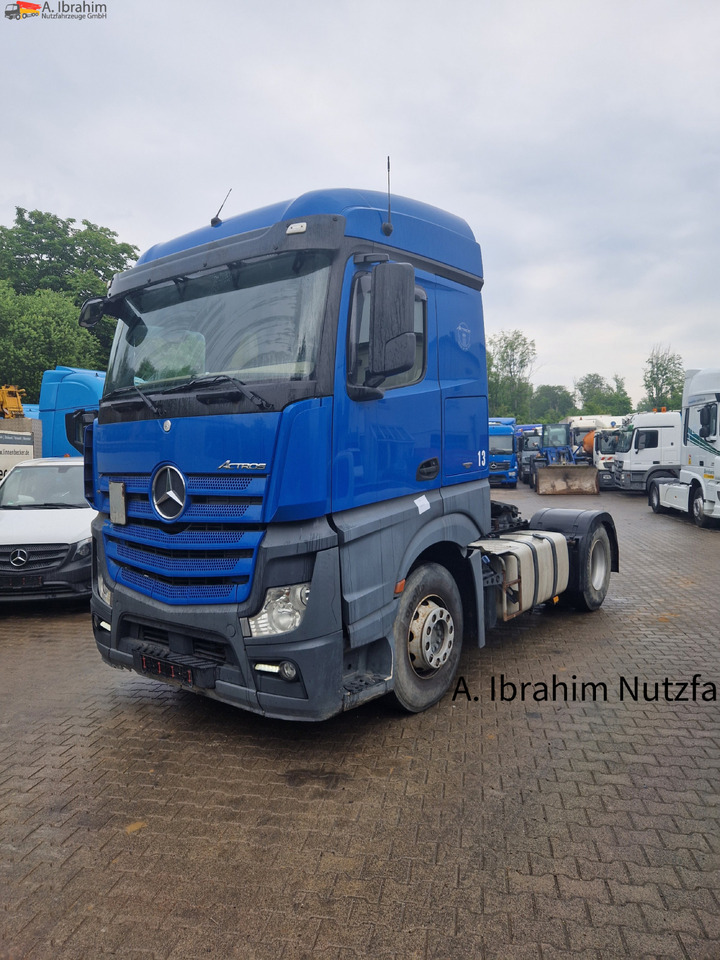 Mercedes-Benz 1845 Retarder Klima, Kühlschrank deutsches Fahrzeug - Vilcējs: foto 1 Mercedes-Benz 1845 Retarder Klima, Kühlschrank deutsches Fahrzeug - Vilcējs: foto 1