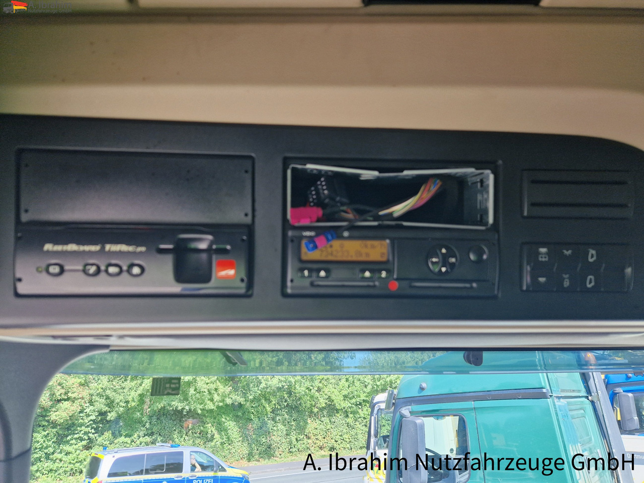 Mercedes-Benz 1845 Retarder, Klima, Navi Schneeketten, Euro 5 - Vilcējs: foto 5 Mercedes-Benz 1845 Retarder, Klima, Navi Schneeketten, Euro 5 - Vilcējs: foto 5
