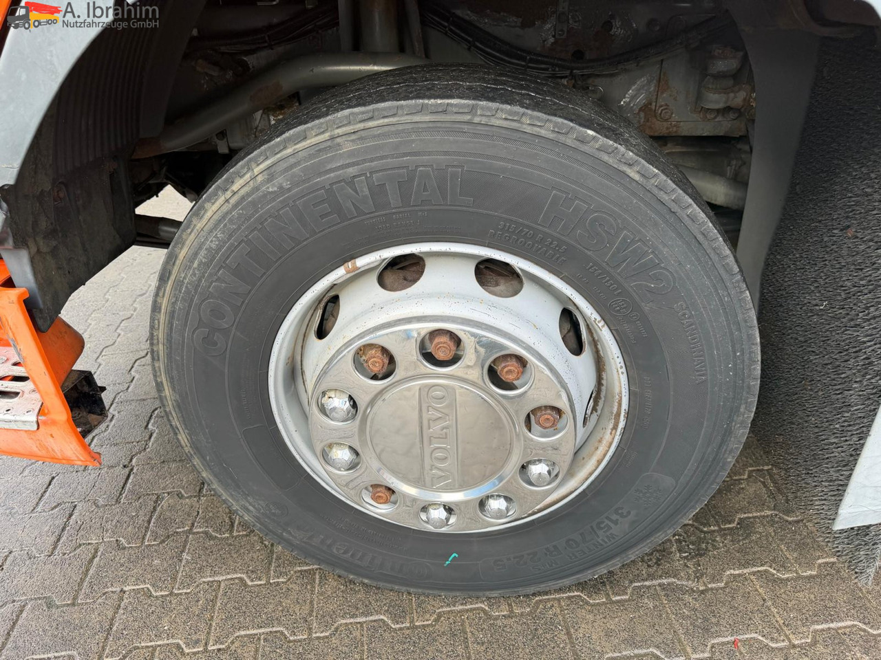 Volvo FH12-420 8x2 Fahrzeugpapiere Schweiz - Pacēlājs ar āķi: foto 5 Volvo FH12-420 8x2 Fahrzeugpapiere Schweiz - Pacēlājs ar āķi: foto 5