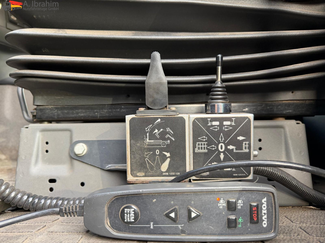 Volvo FH500 Meiller RK 20.70 | Lift-Lenkachse | 6x2 | Globetrotter - Pacēlājs ar āķi: foto 4 Volvo FH500 Meiller RK 20.70 | Lift-Lenkachse | 6x2 | Globetrotter - Pacēlājs ar āķi: foto 4