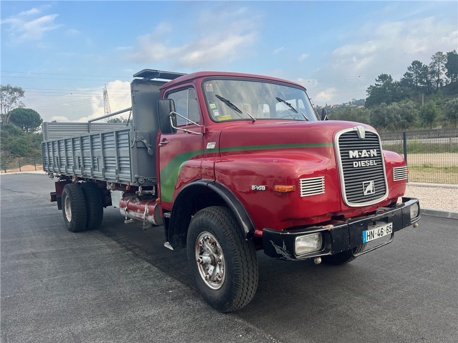 MAN 8168 - Kravas automašīna pašizgāzējs: foto 1 MAN 8168 - Kravas automašīna pašizgāzējs: foto 1