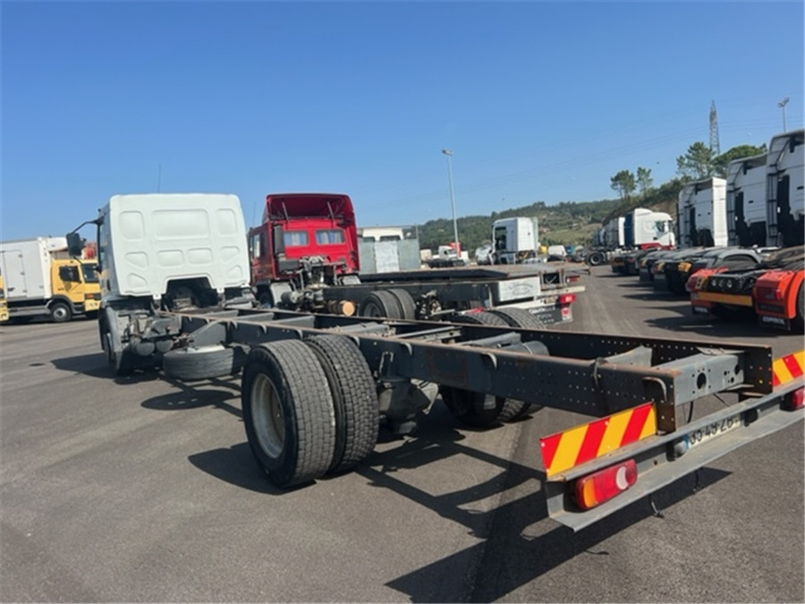 Renault HM 270.18 - Šasija kravas automašīna: foto 3 Renault HM 270.18 - Šasija kravas automašīna: foto 3