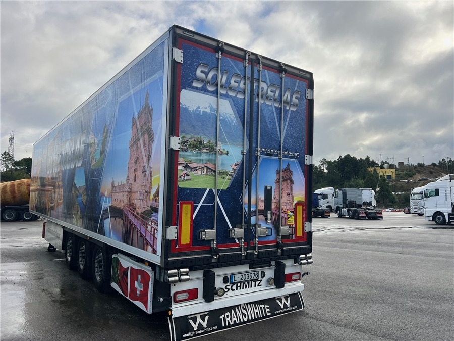 SCHMITZ CARGOBULL SCB-S3B - Puspiekabe refrižerators: foto 4 SCHMITZ CARGOBULL SCB-S3B - Puspiekabe refrižerators: foto 4